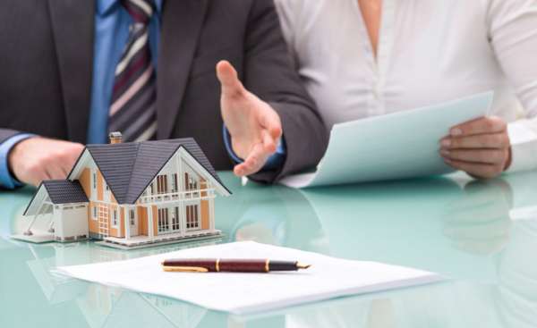 Thủ tục công chứng mua bán nhà đất cần những giấy tờ gì?