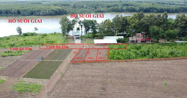 View hồ Suối Giai diện tích: 5x35m, 148m2 thổ cư