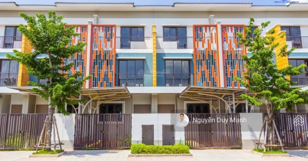 Cần cho thuê nhà 3 tầng view công viên KĐT Sun Casa Central 15tr/tháng 3PN tại Vsip 2 Bình Dương