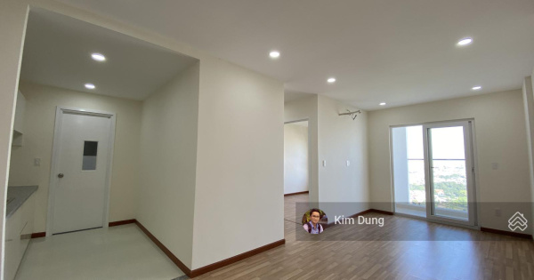 Cần bán chung cư 2PN Diamond Riverside tầng cao block B, giá 2tỷ4 bao mọi thuế phí