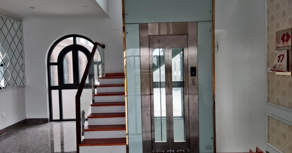 Cho thuê căn Shop TMDV khu Hải Âu đã hoàn thiện 5 tầng có thang máy giá chỉ 20 triệu