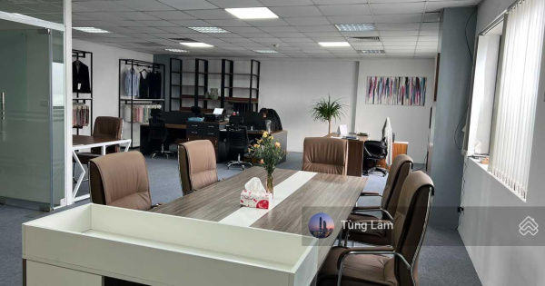Cho thuê văn phòng tại Thành Công Tower Láng Hạ, DT cho thuê từ 53m2 đến 469m2. LH: 0902255100